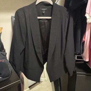 Torrid Women's Black Blazer